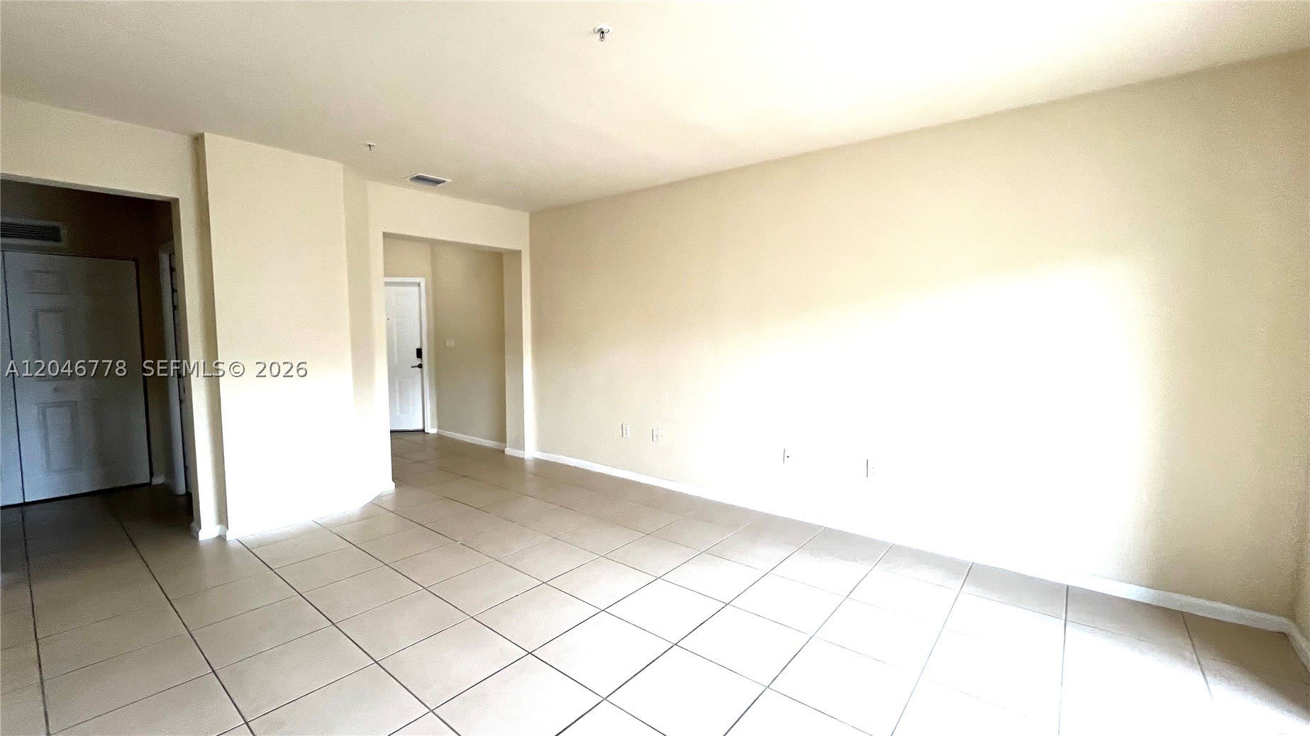 8850 Nw 97Th Ave – photo 5