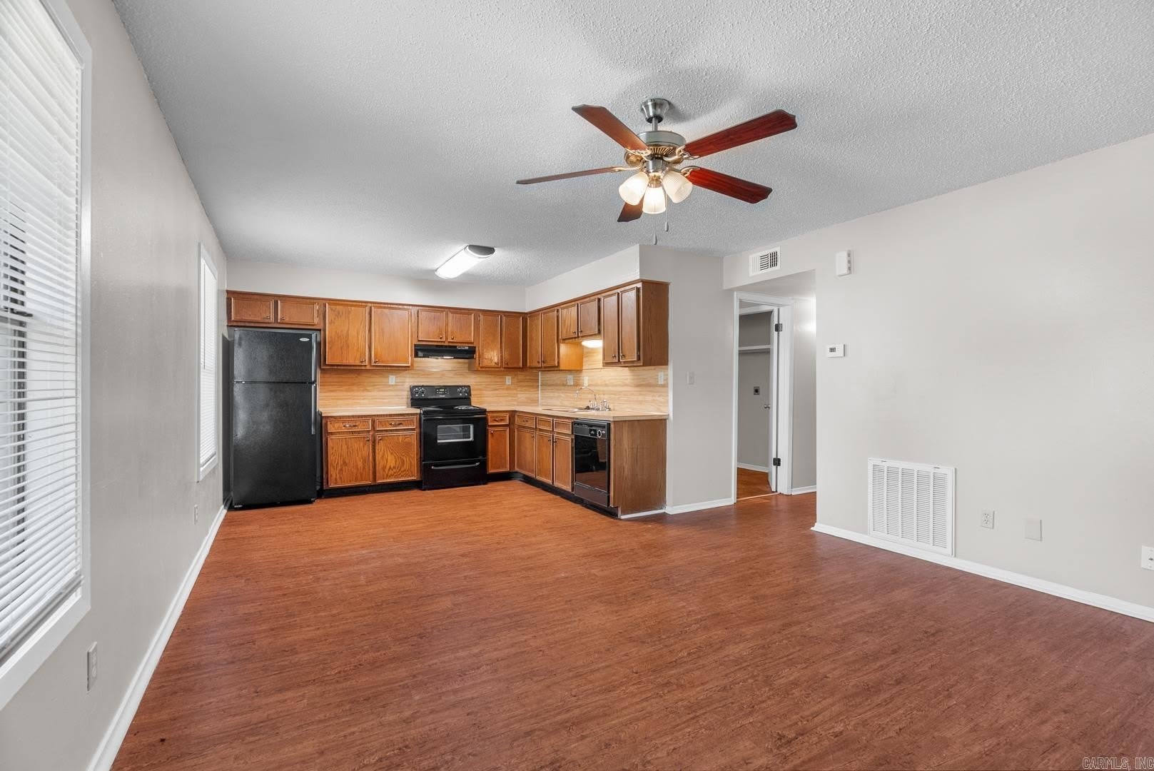 151 Summerwood Drive – photo 4