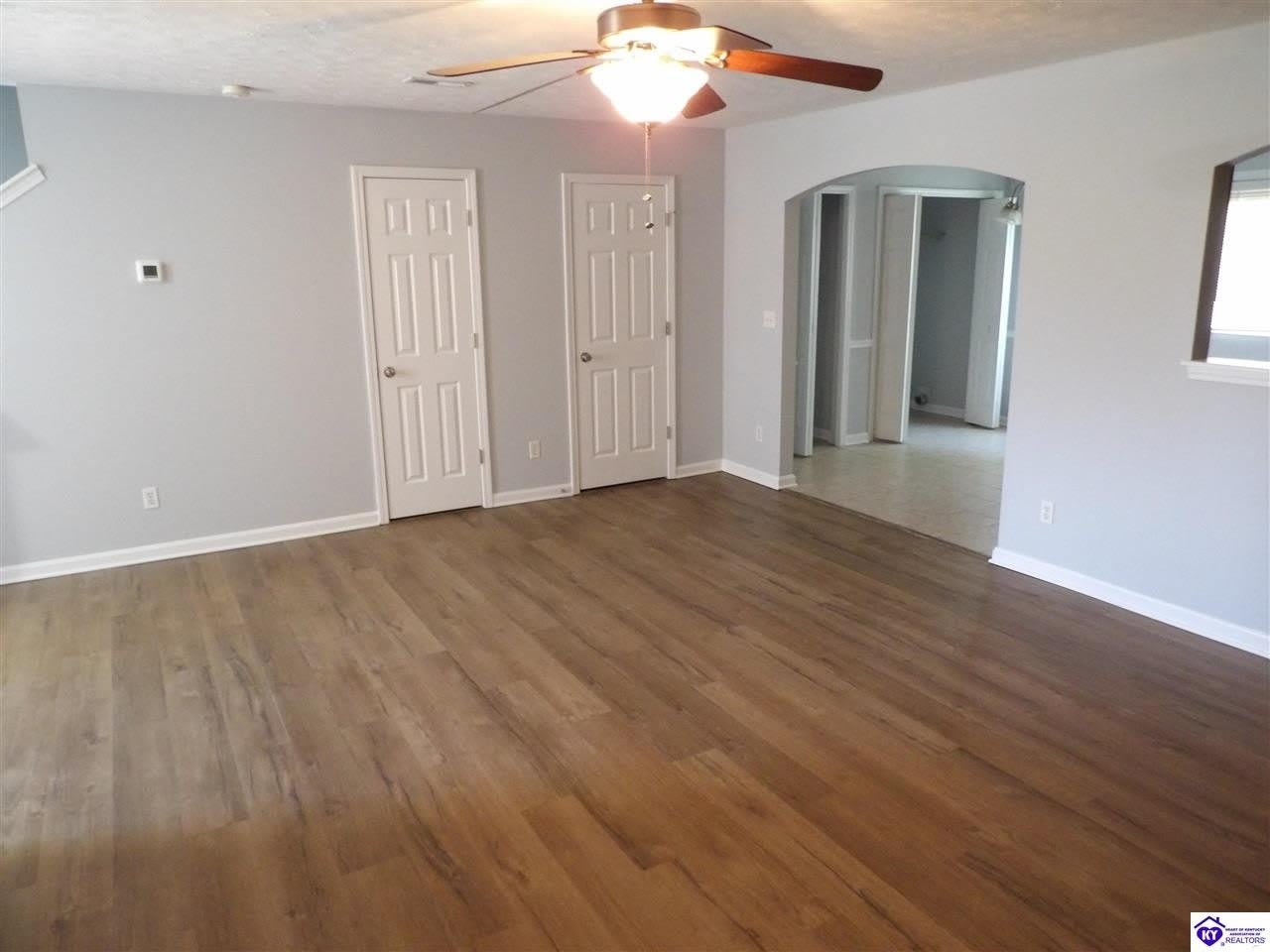 101 1C College Station Court – photo 3