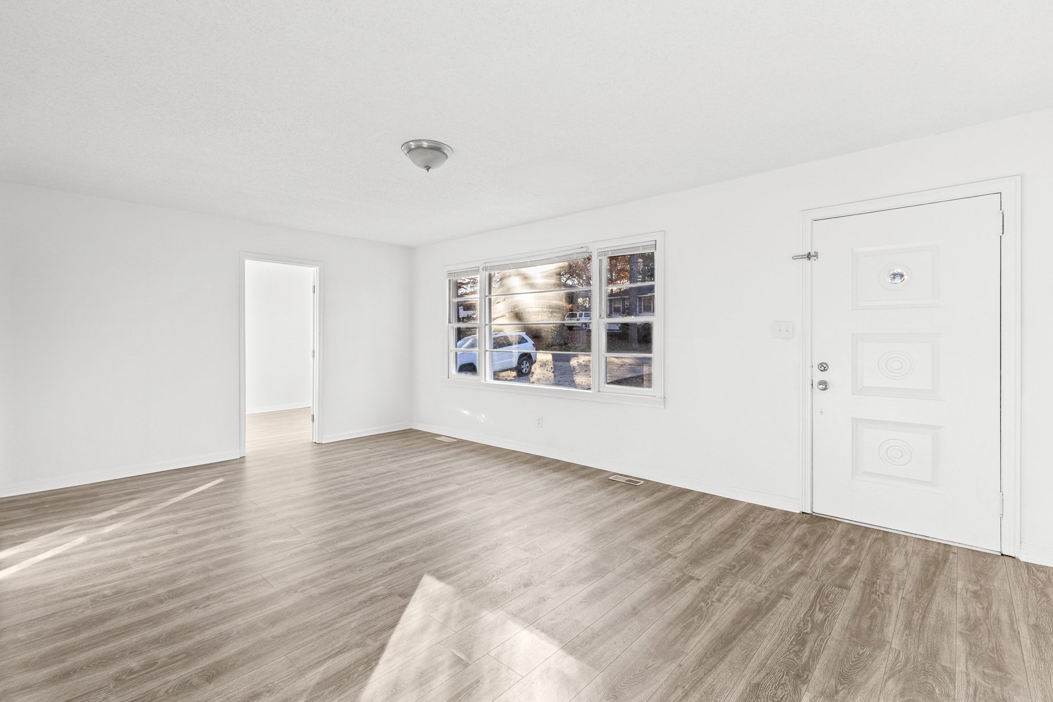 2321 4th St NE – photo 4