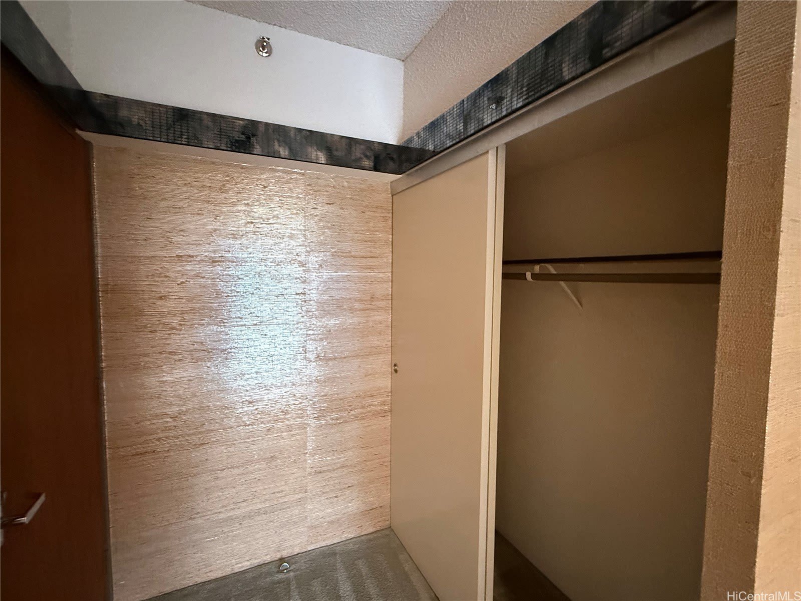 1188 Bishop Street – photo 3