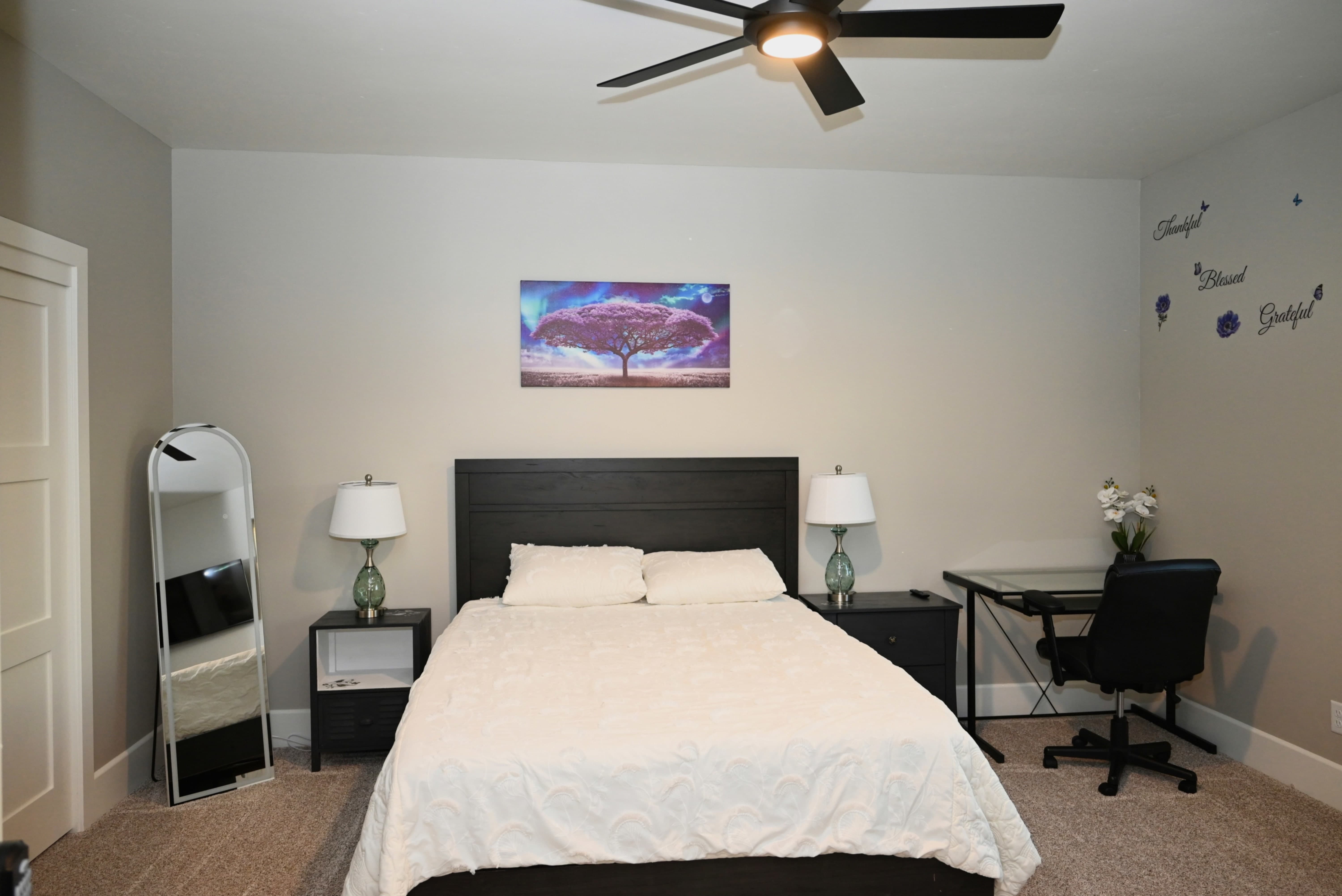 3202 Taylor Vlg Dr – photo 2
