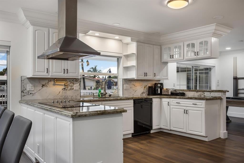 1419 NE 57th Street – photo 2