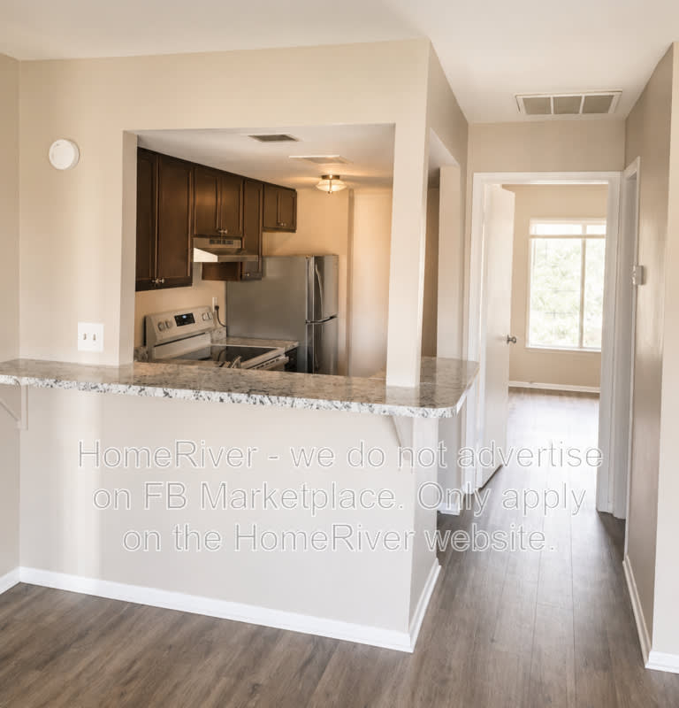 3844 N Lake Dr – photo 5