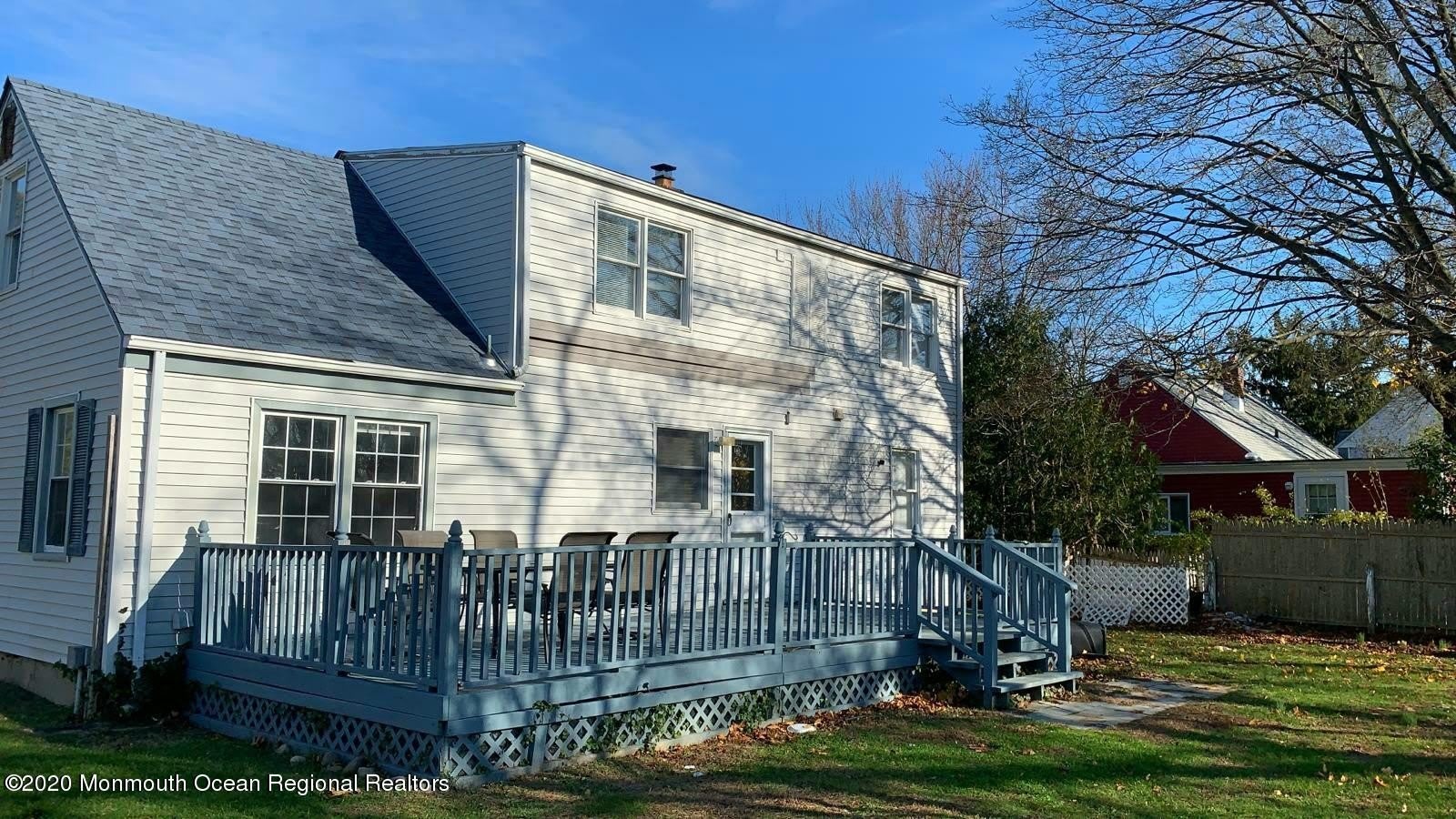328 Jersey Avenue – photo 3