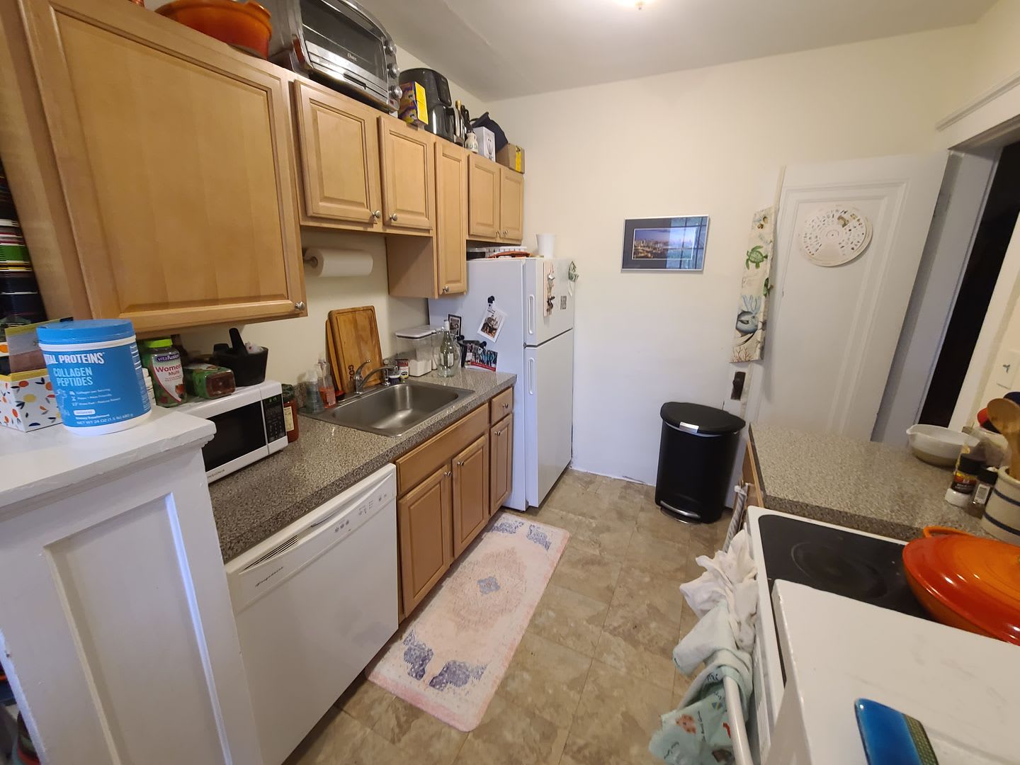 Beautiful unit with amazing Newtonville location available 9/1/26 – photo 2