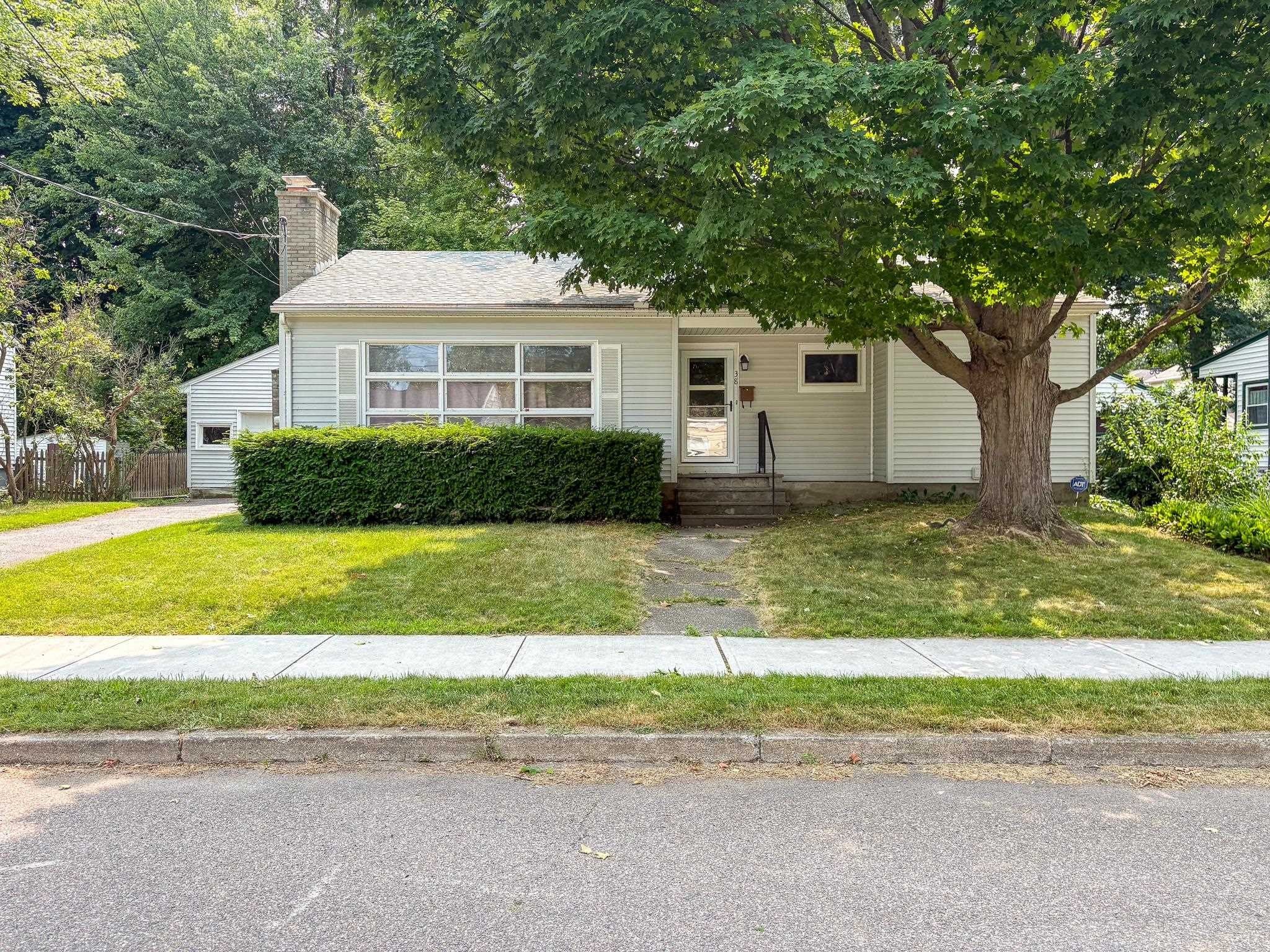 38 Marshall Drive – photo 3