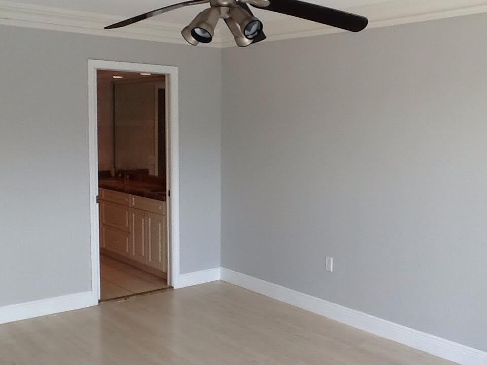 2424 N Federal Highway – photo 4