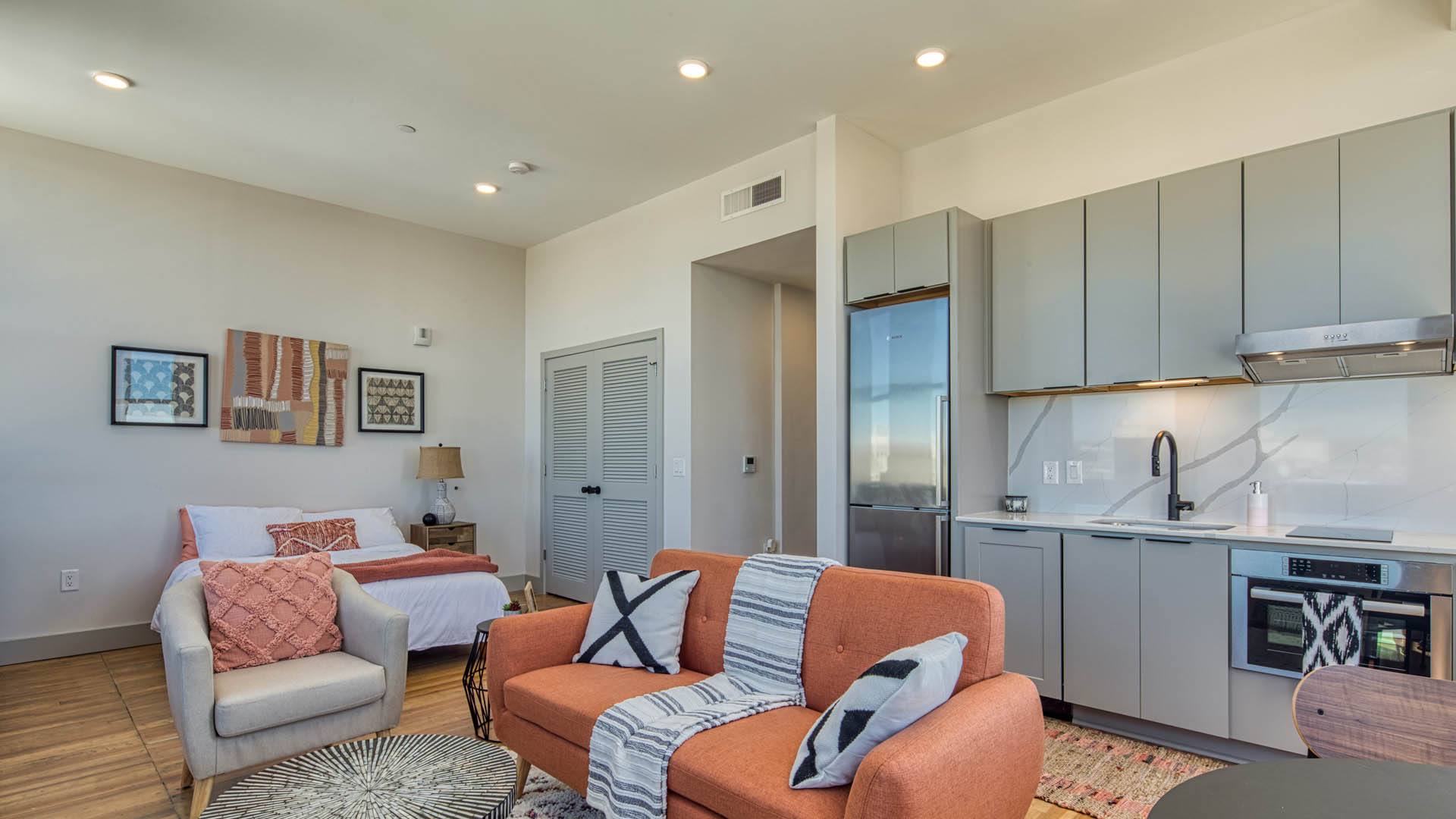 Residences at Richmond Trust – photo 3