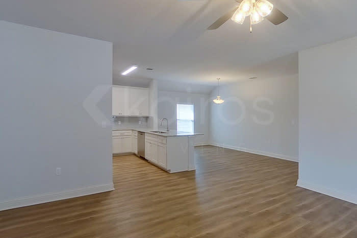 17617 Carlisle Avenue – photo 2