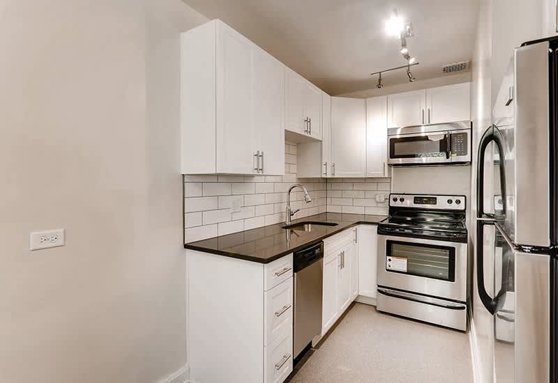 1020 Lincoln – photo 5