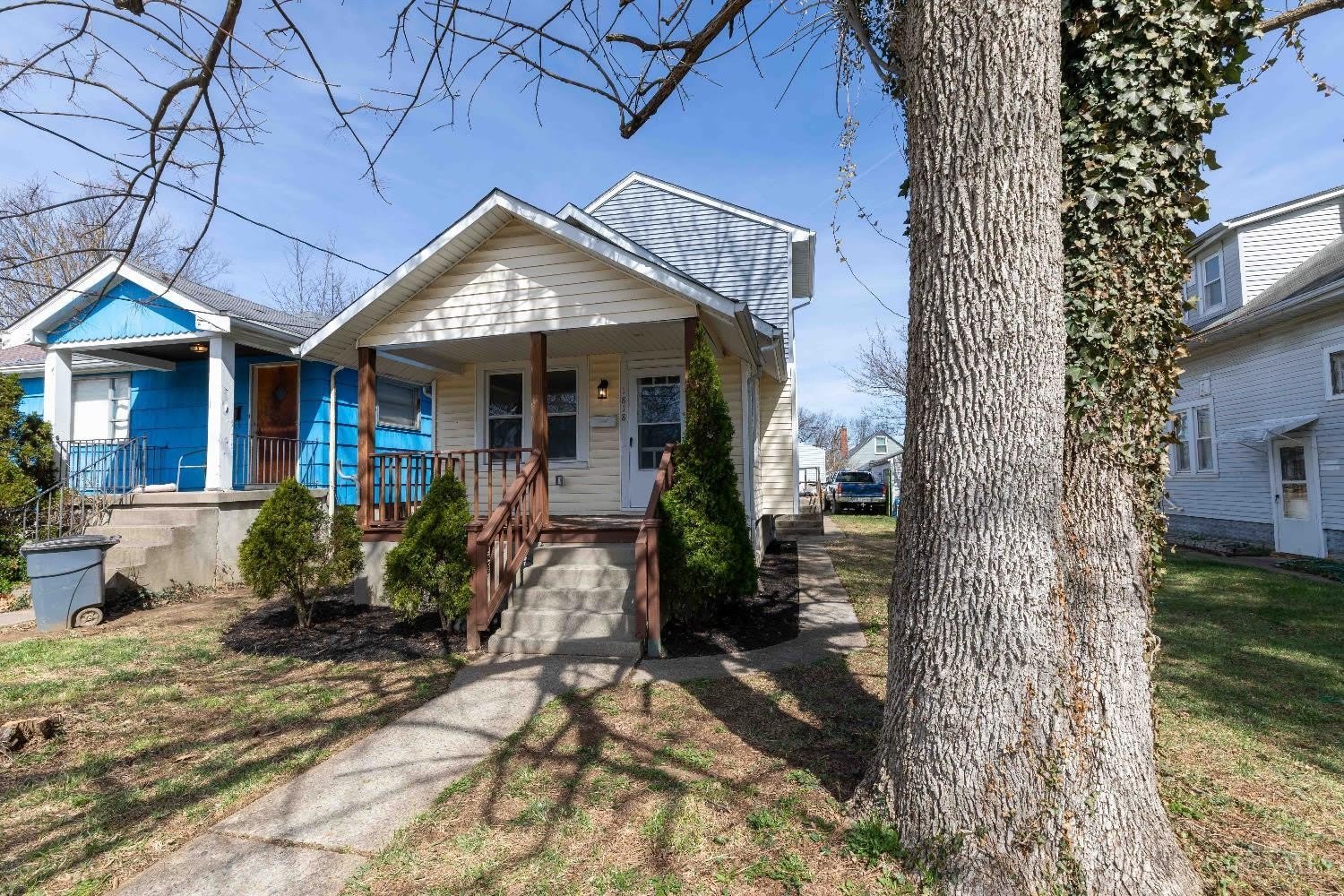 1818 Dallas Avenue – photo 3