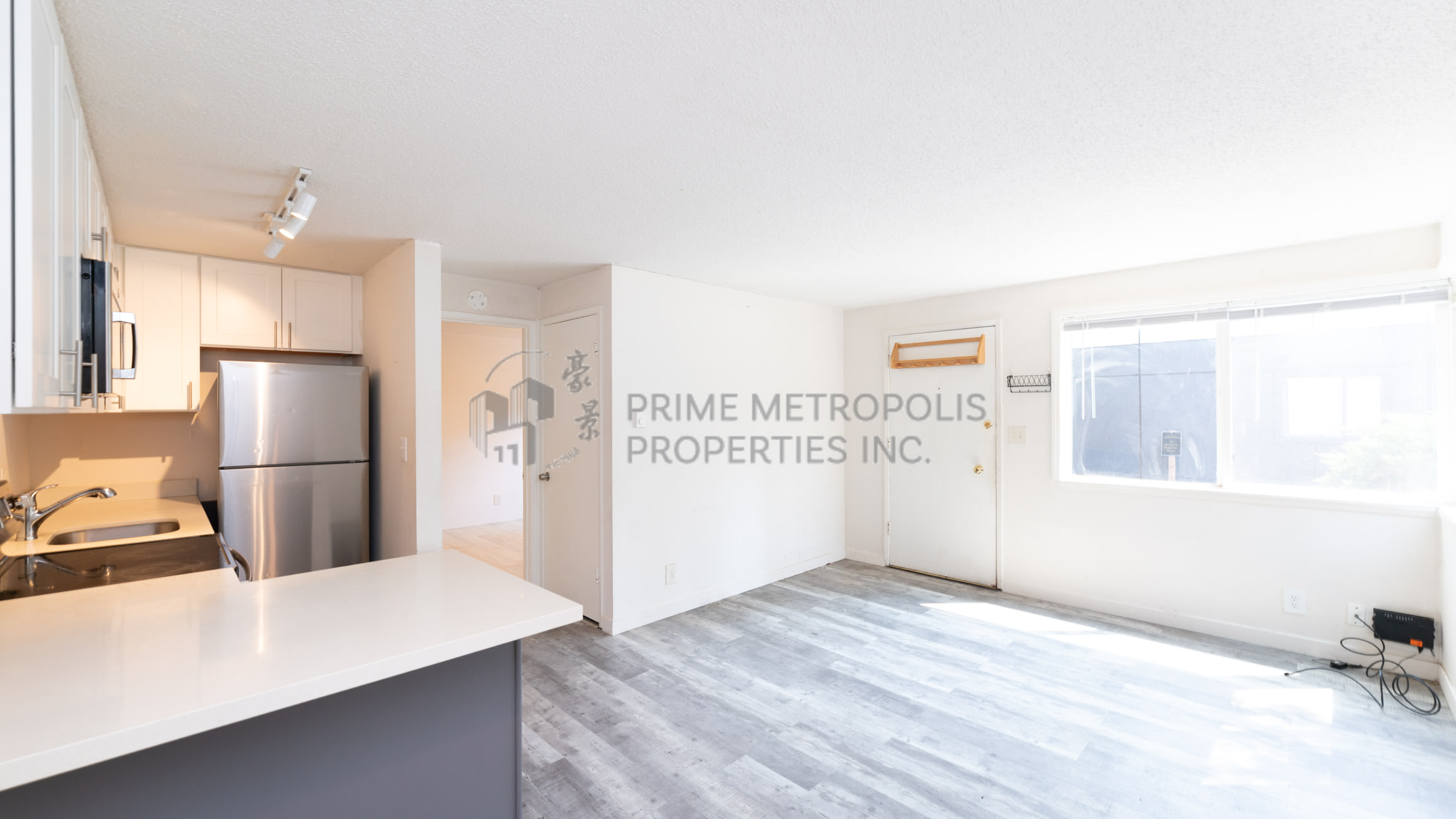 7810 E Green Lake Drive N – photo 5