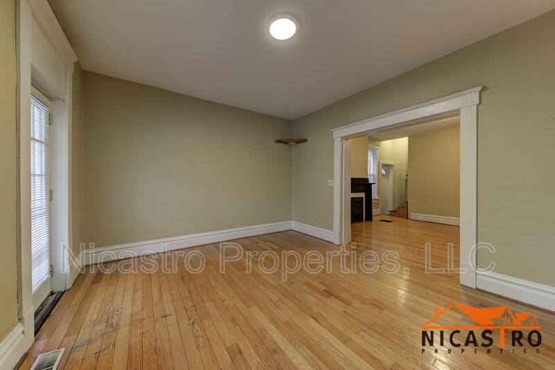 136 E 11th Avenue – photo 5