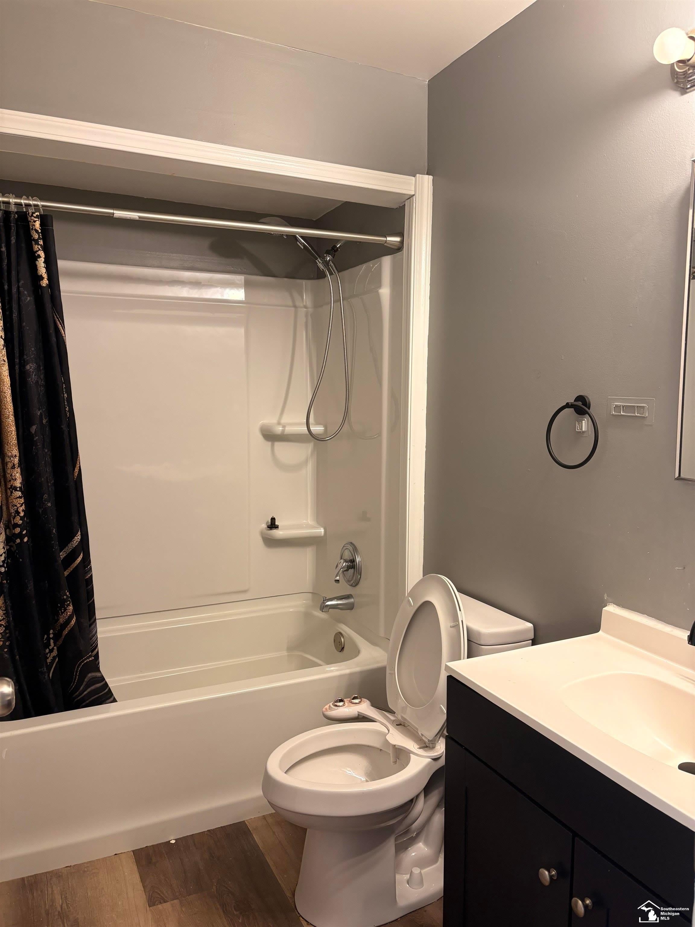 503 W 8th Street – photo 5