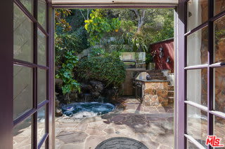 1665 North Beverly Glen Boulevard – photo 2
