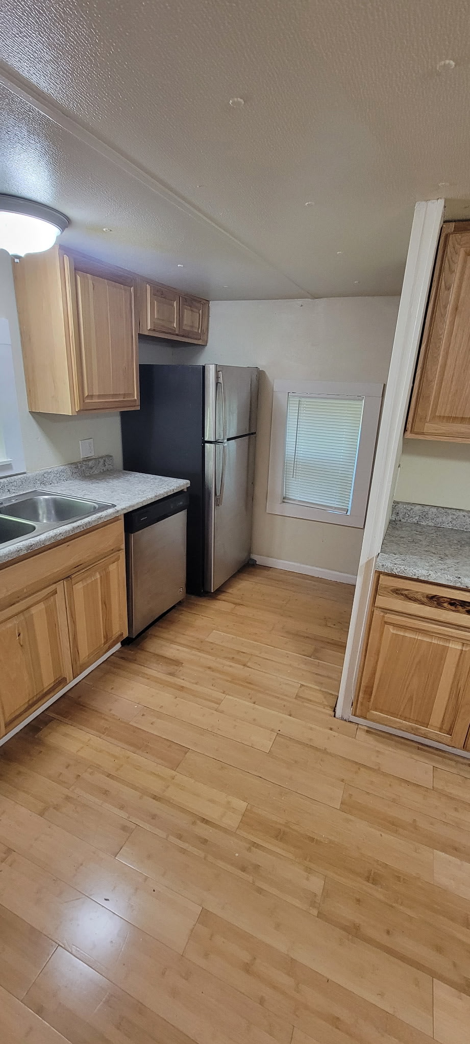 889 N Sundown Dr – photo 3