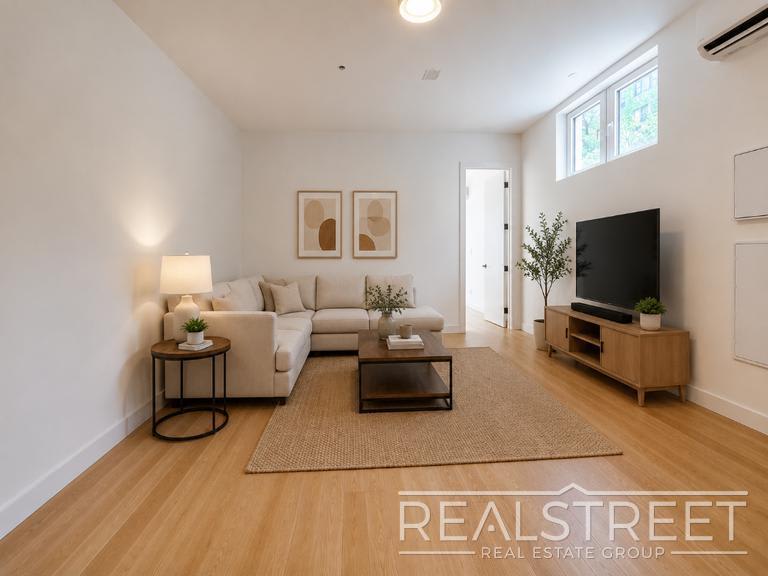 729 Rogers Avenue – photo 1