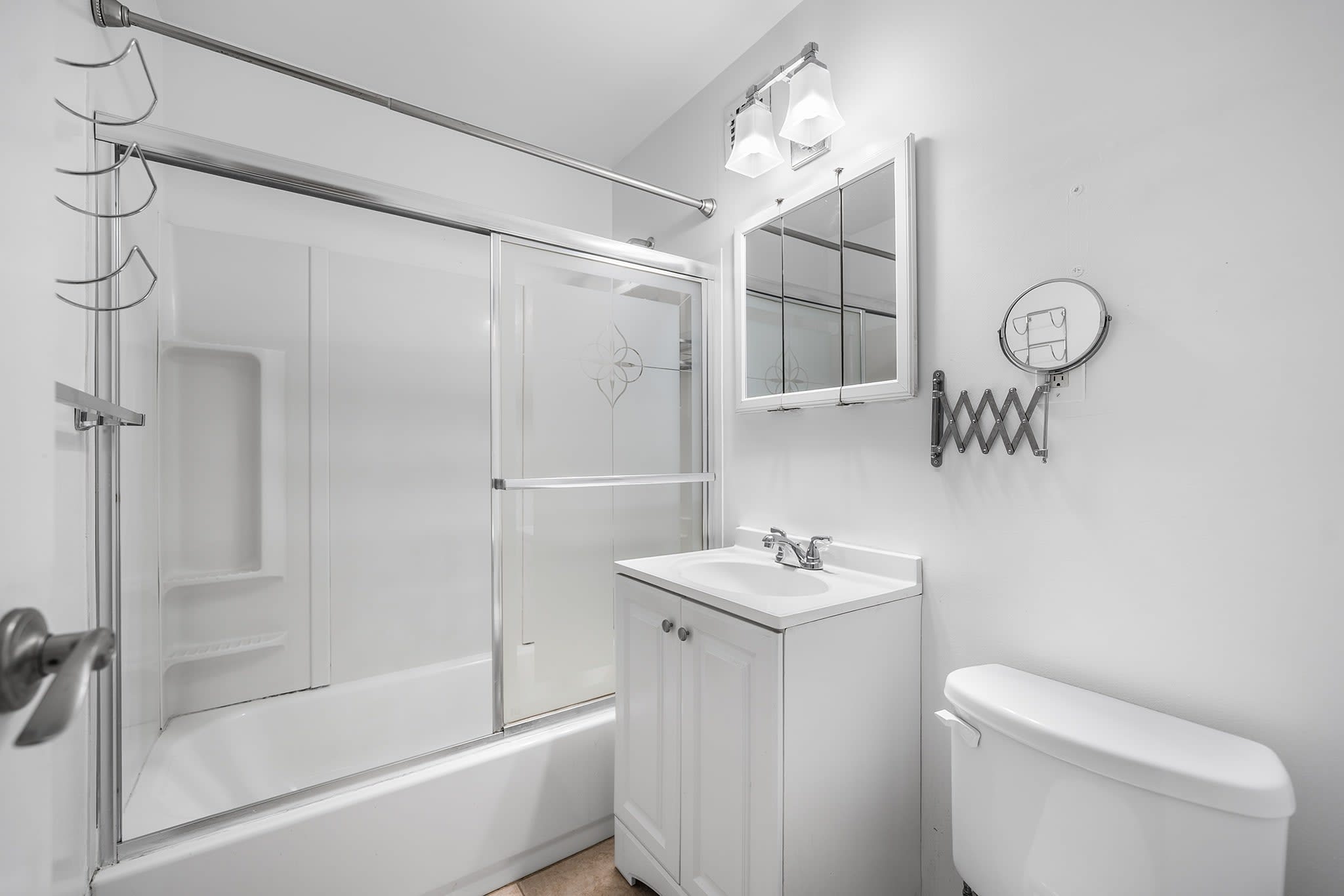 115 Dehaven Dr – photo 2