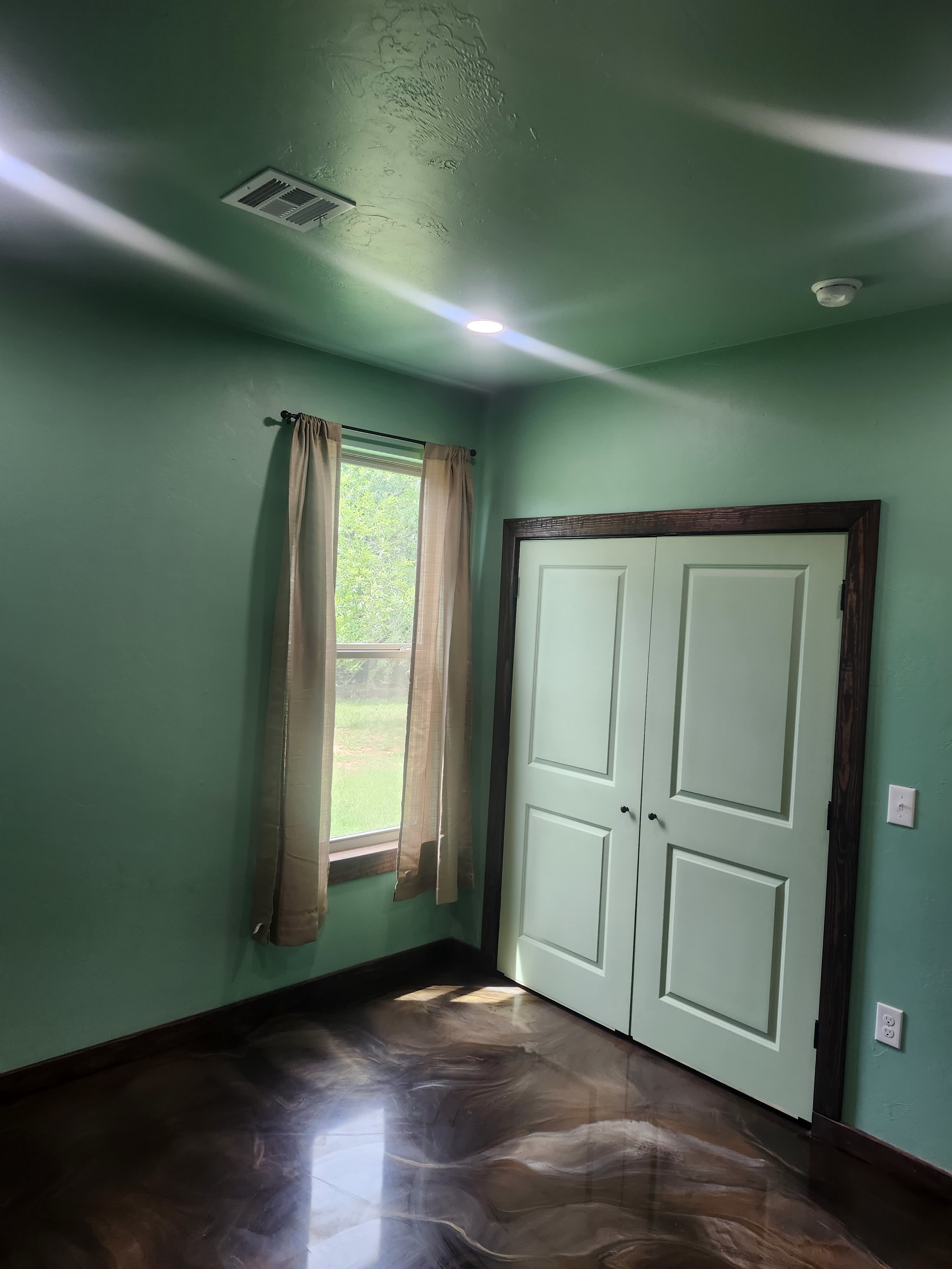 2504 East 32nd Avenue – photo 5