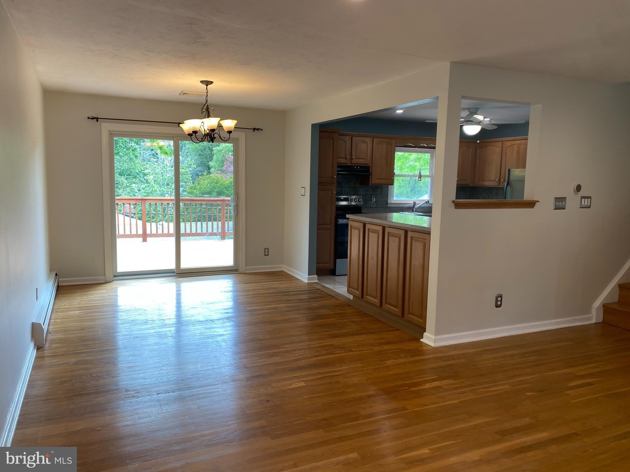 2721 BURNLEY Road – photo 3