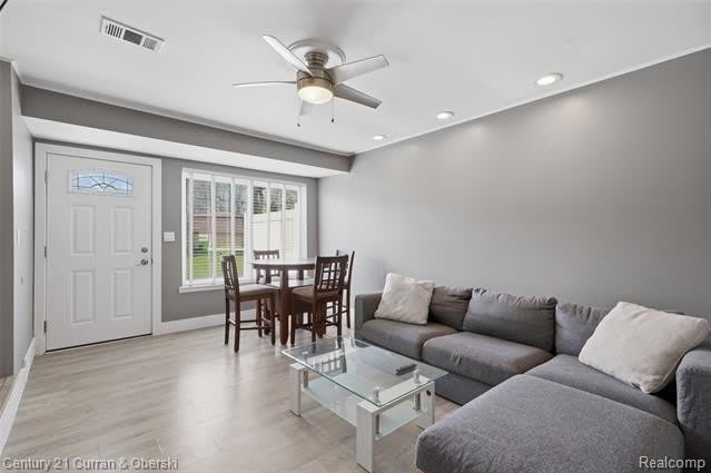 862 N Main Street – photo 2