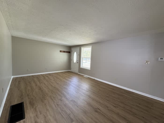 703 Kenny Lane – photo 4