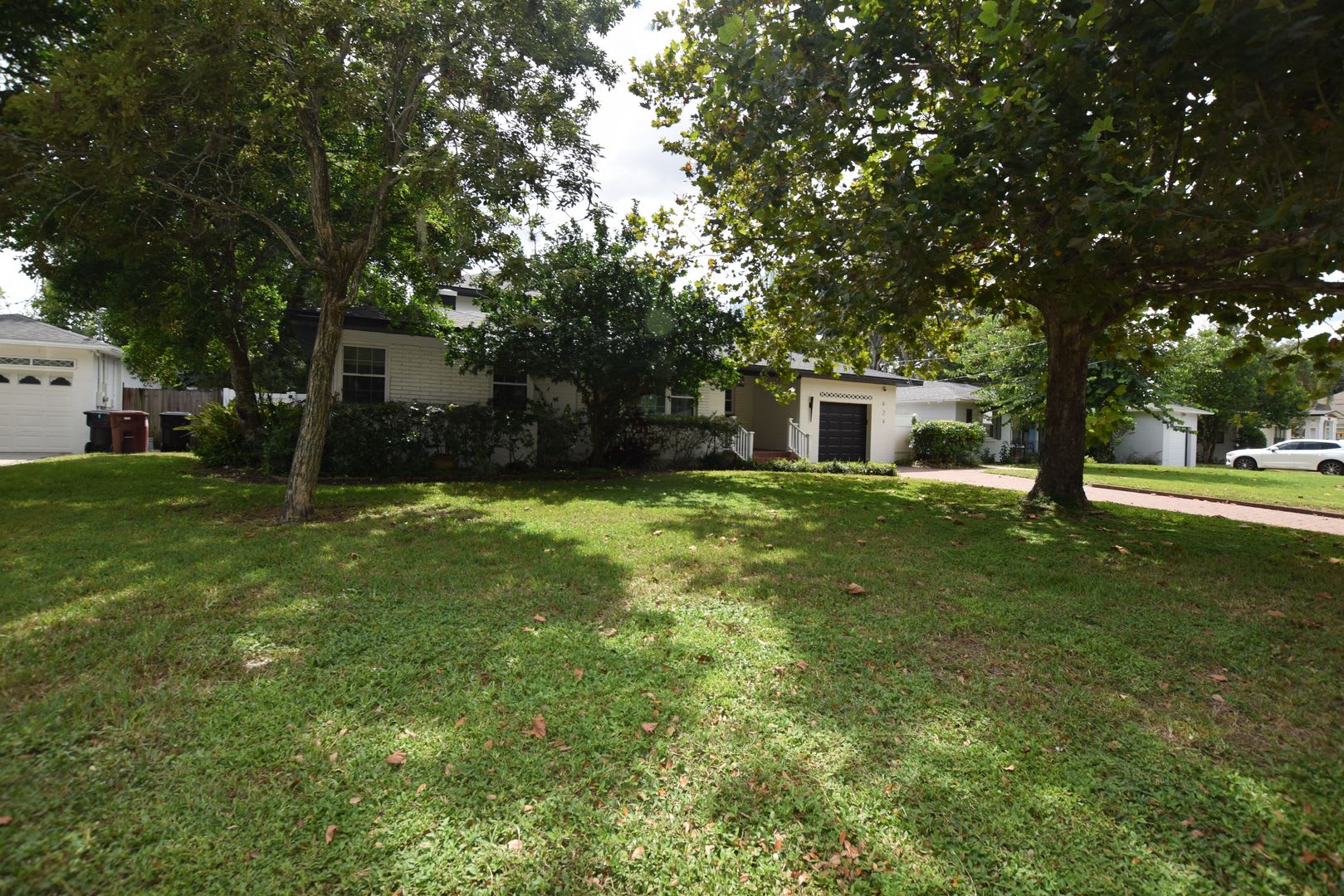 3 bedrooms/ 2.5 baths home for rent at 924 Boardman St. Orlando, FL 32804 – photo 3