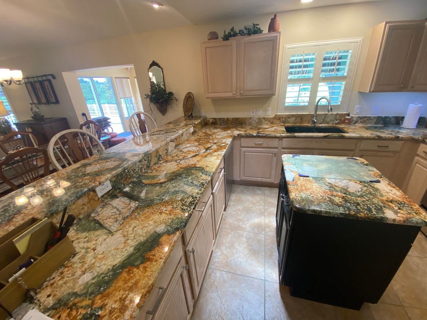 Beautiful Over Sized TURNKEY SEASONAL 2 bed 2 bath Rental on Golf Course in Polo Ridge – photo 3