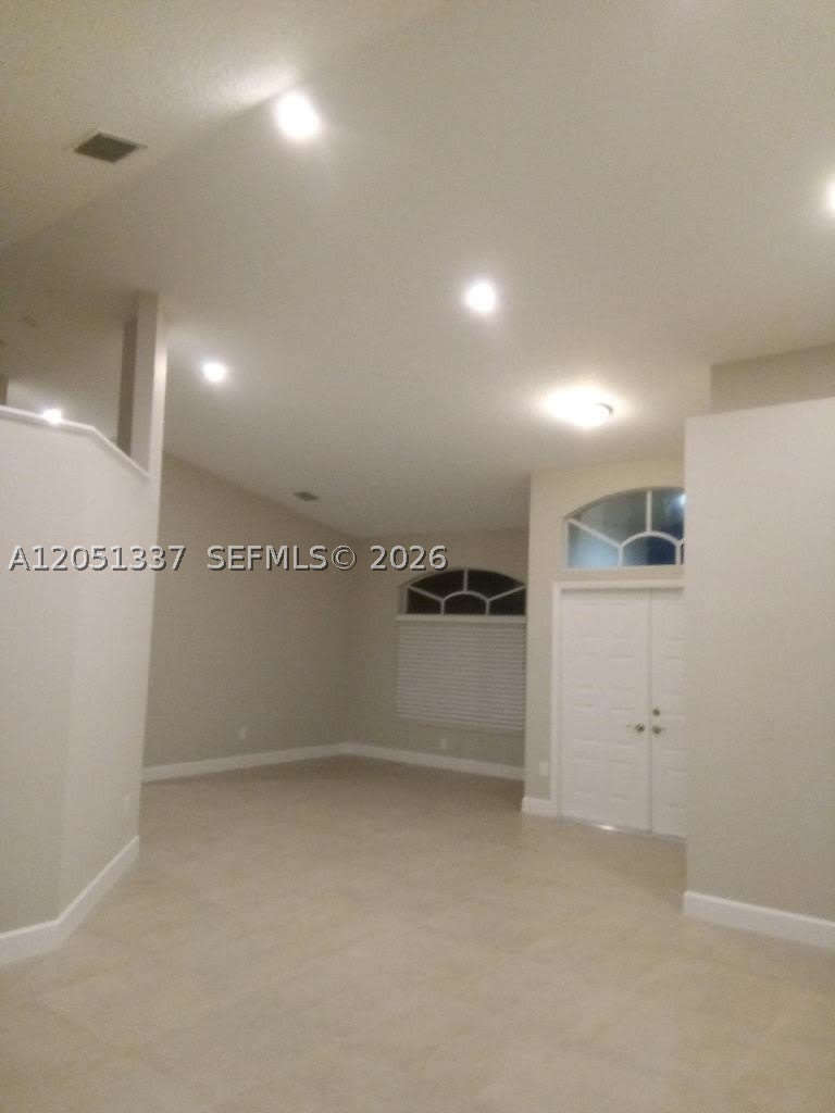 9367 LAKE SERENA – photo 5