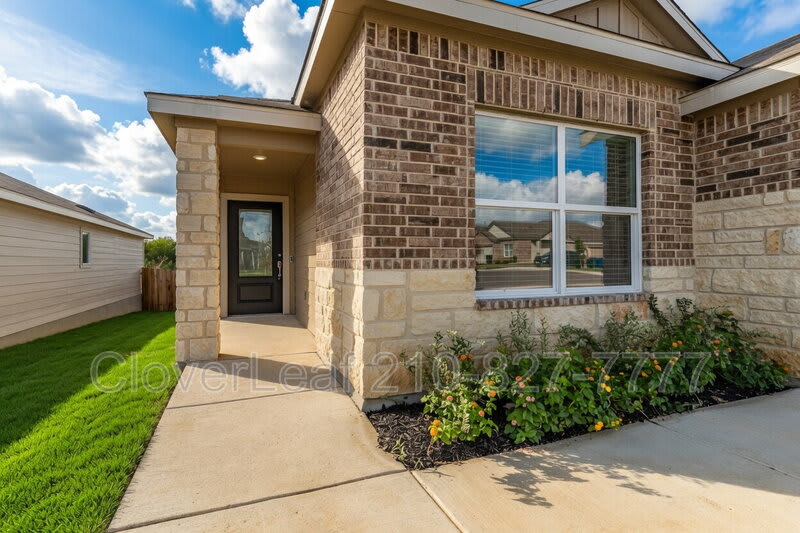 706 Red Field Way – photo 4