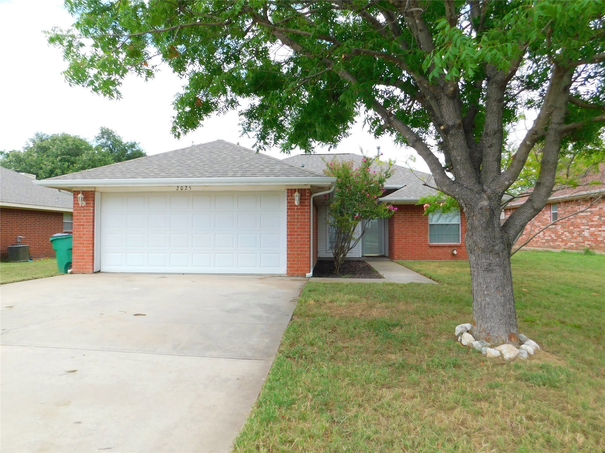 2025 Duck Creek Road – photo 1