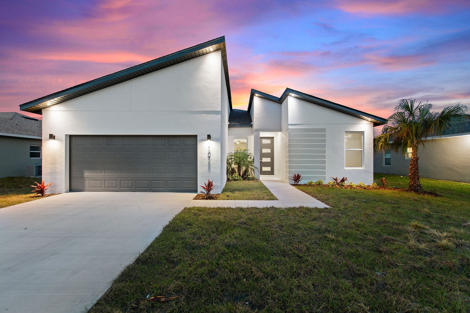 Modern, Energy-Efficient Home with All the Upgrades – photo 1