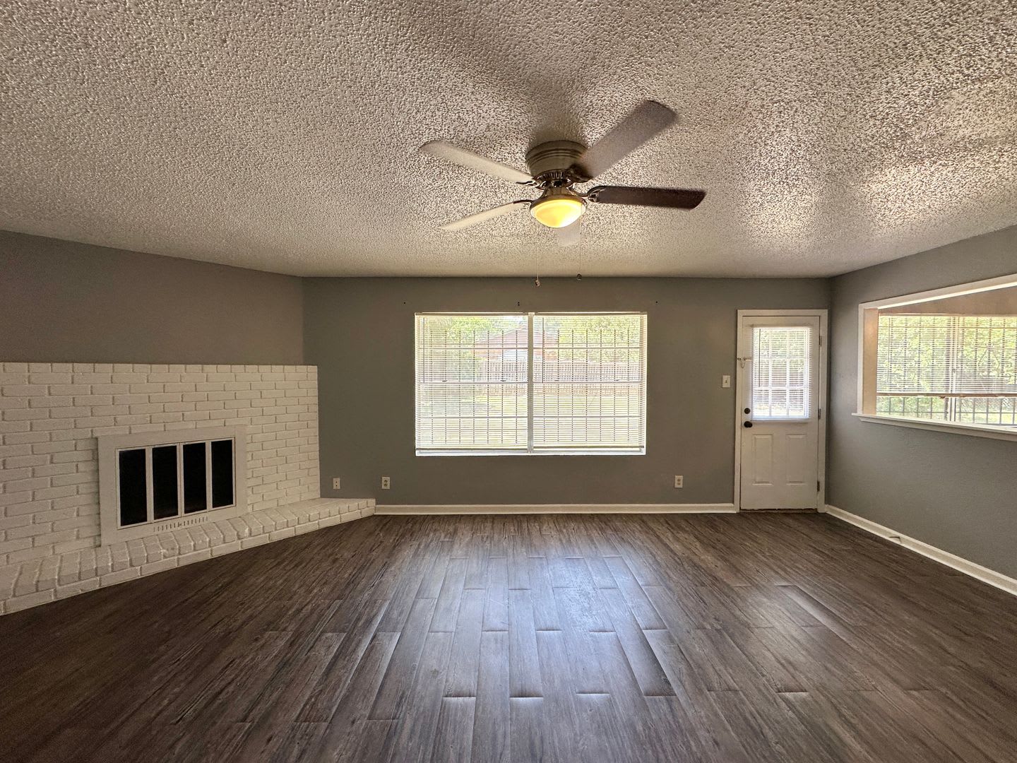 2101 Sherman Drive – photo 3