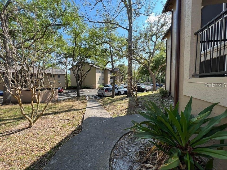 976 LEEWARD Place – photo 2