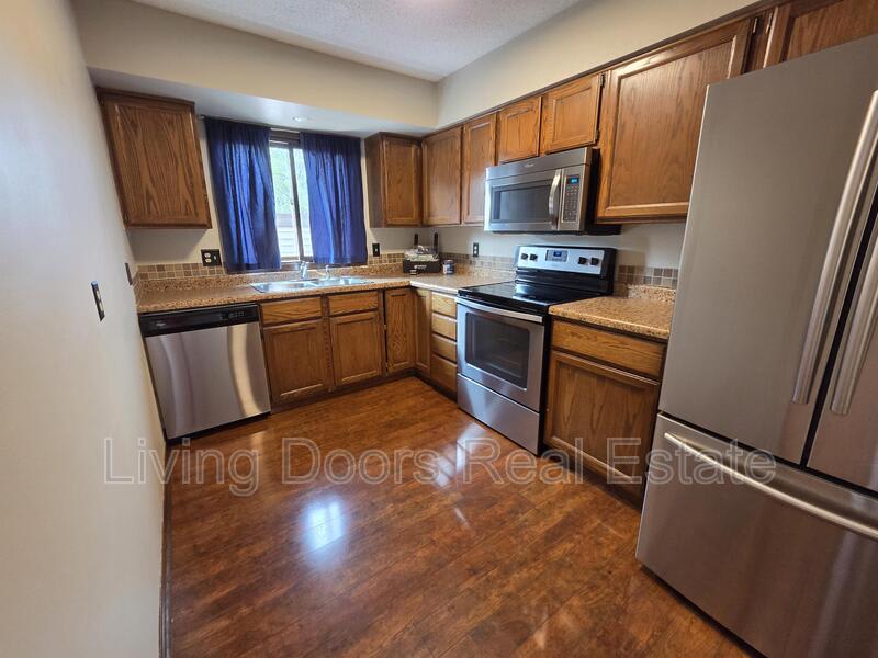 2335 Southwood Pl. – photo 1