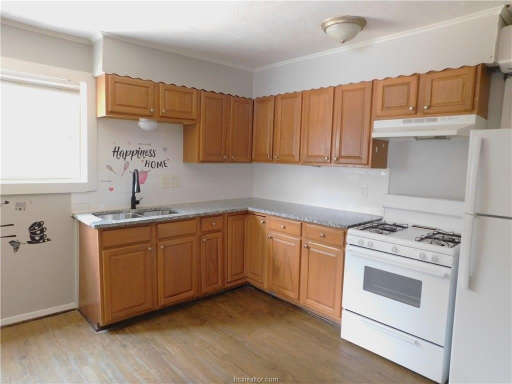 1014 E 23Rd Street – photo 4