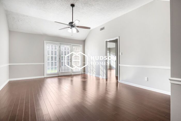 7455 Overcreek Lane – photo 5