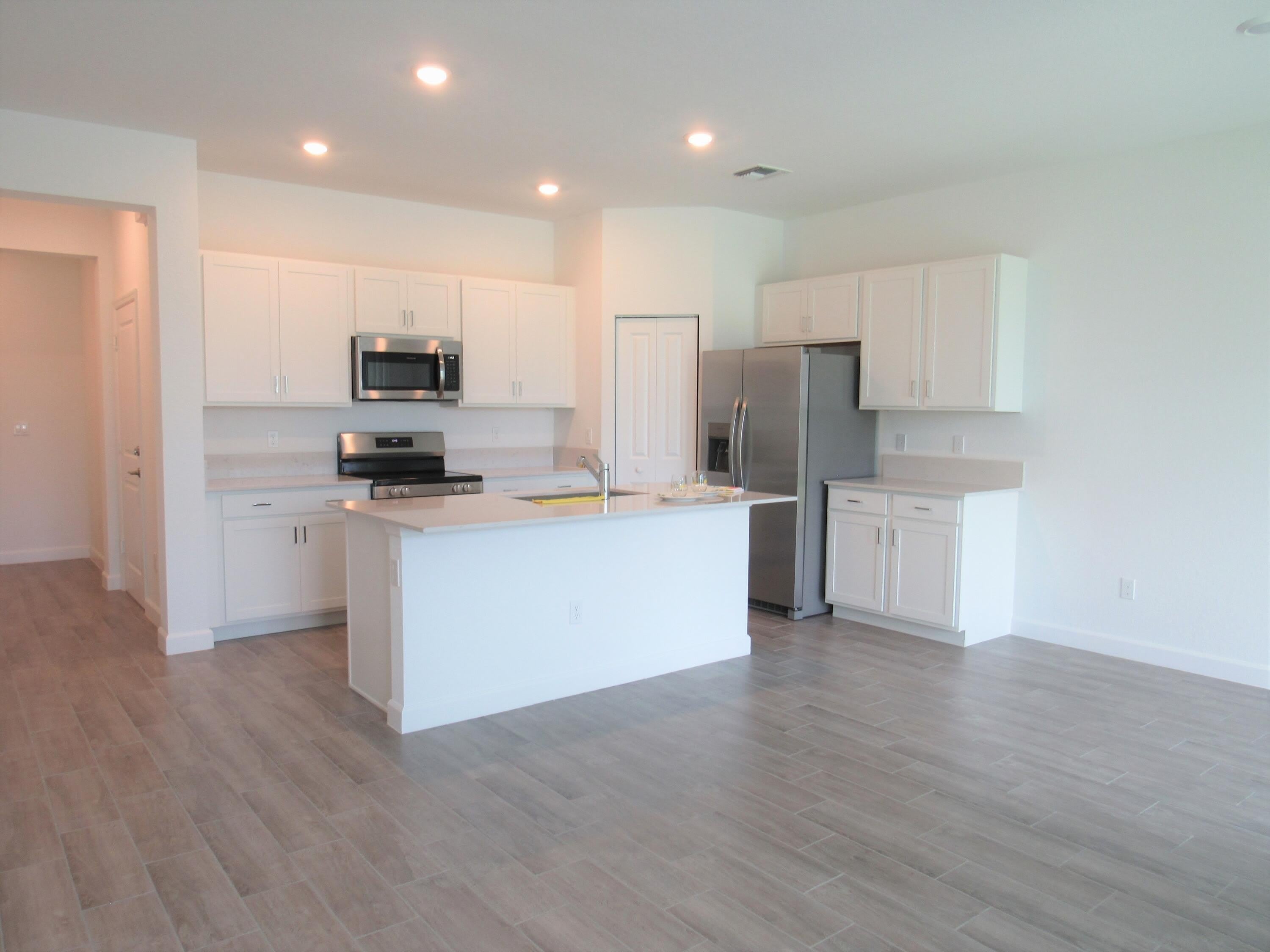 4332 Pond Lily Lane – photo 3