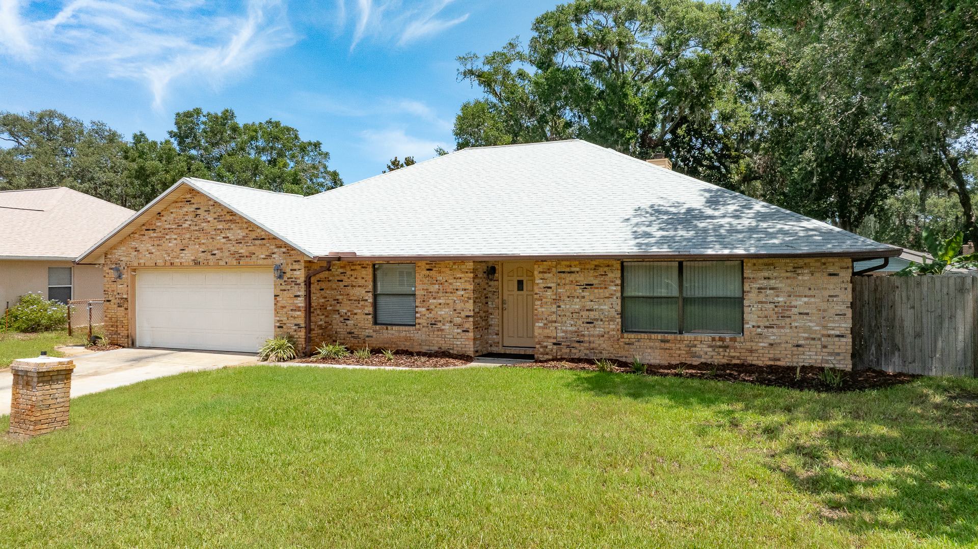 1523 Poplar Drive – photo 2