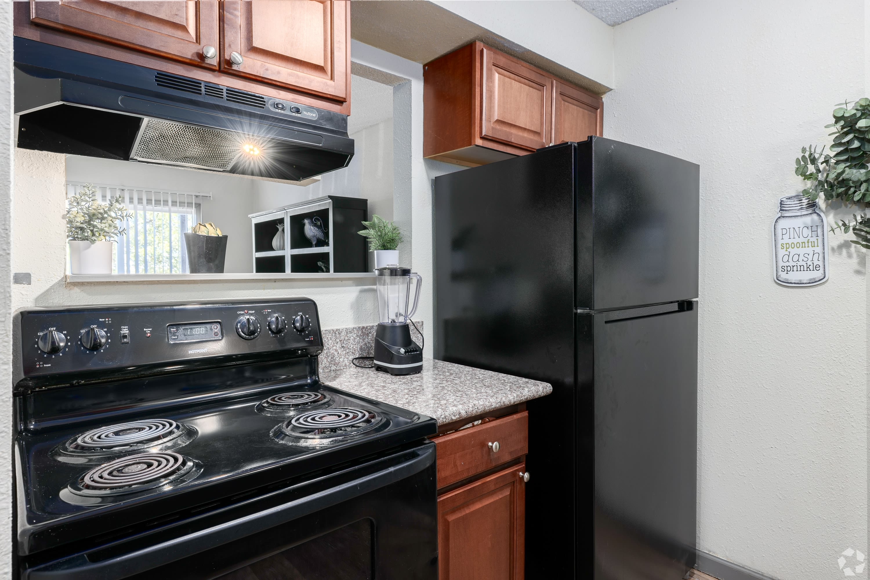417 Tinker Diagonal Apt 66Oklahoma CityOK, 73129 – photo 2
