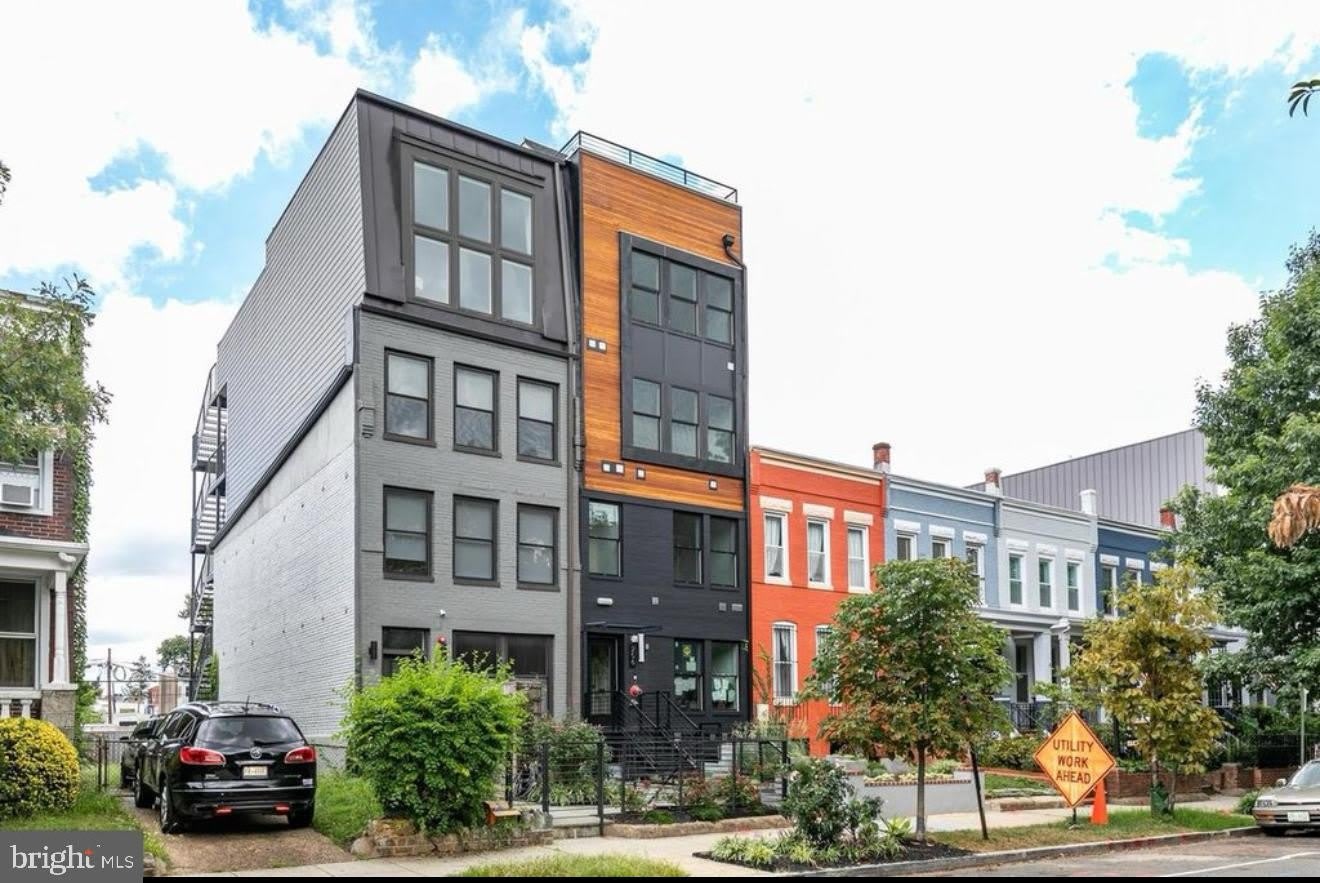 254 15TH Street SE – photo 2