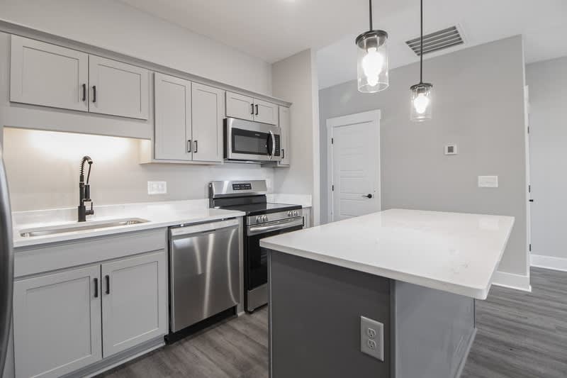 403 Jonathan Wade Circle – photo 4