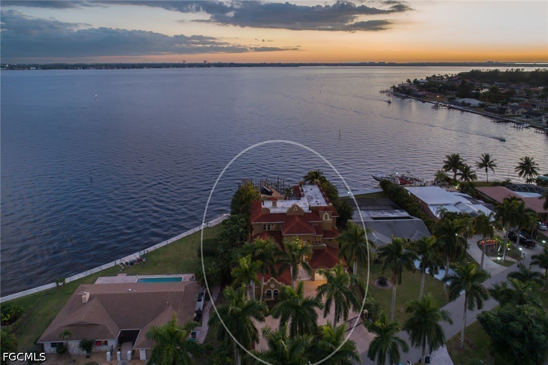 232 Bayshore Drive – photo 2