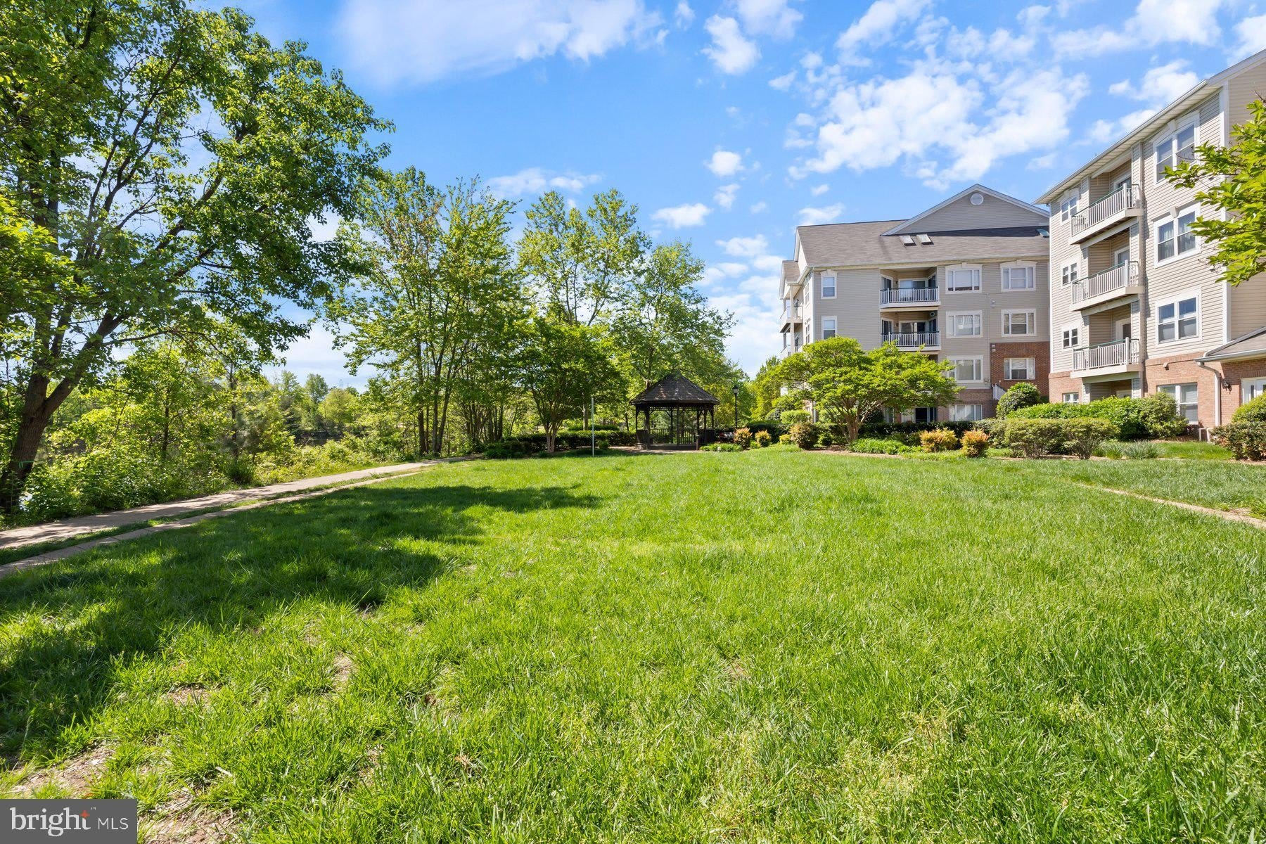 6551 GRANGE Lane – photo 5