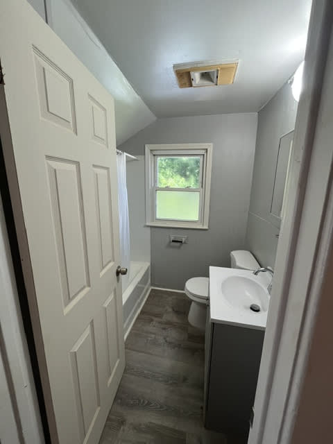 183 Glide Street – photo 5