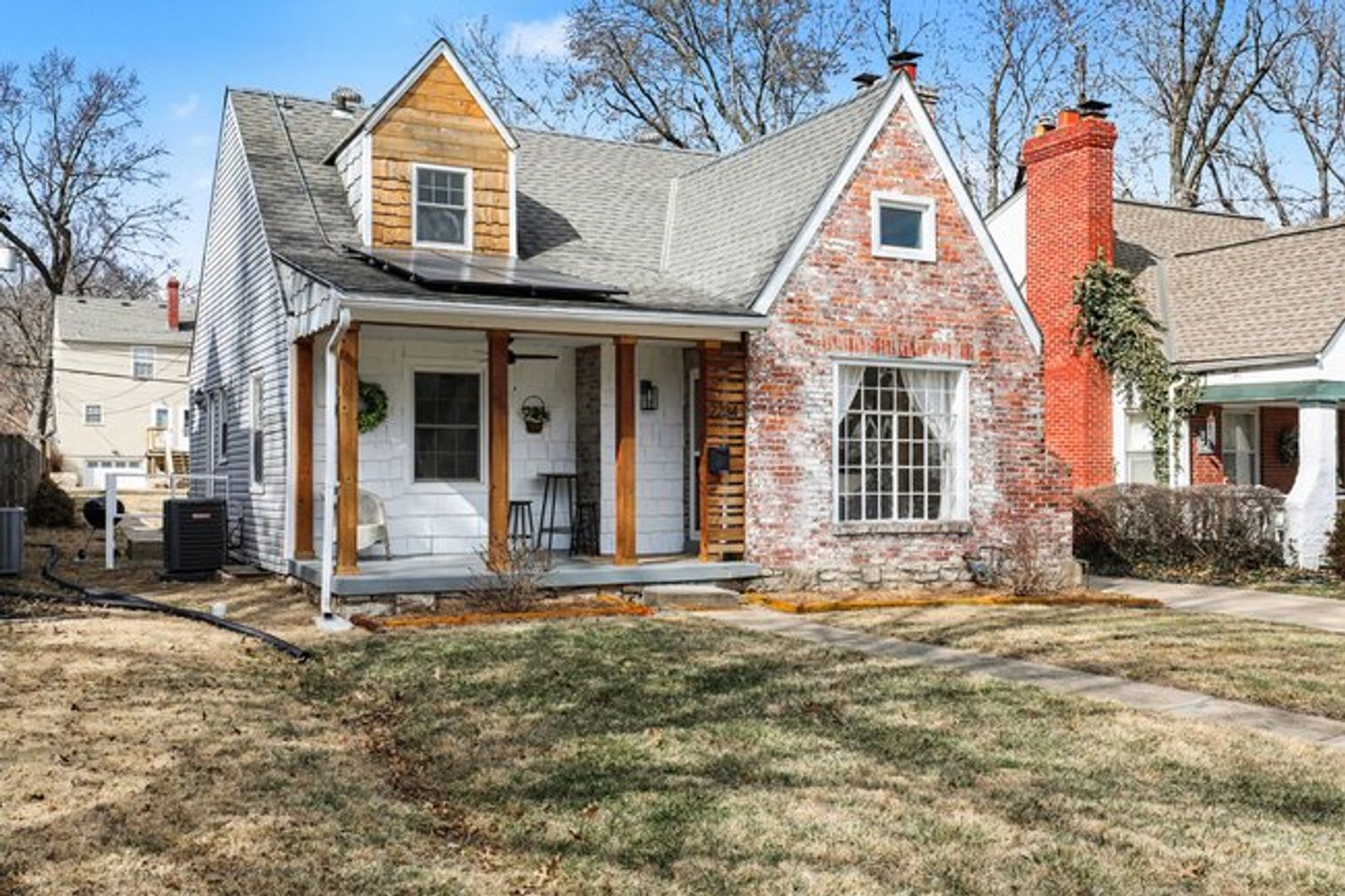 Fantastic 1.5 Story 3 Bedroom Home in Brookside/Waldo Area – photo 3