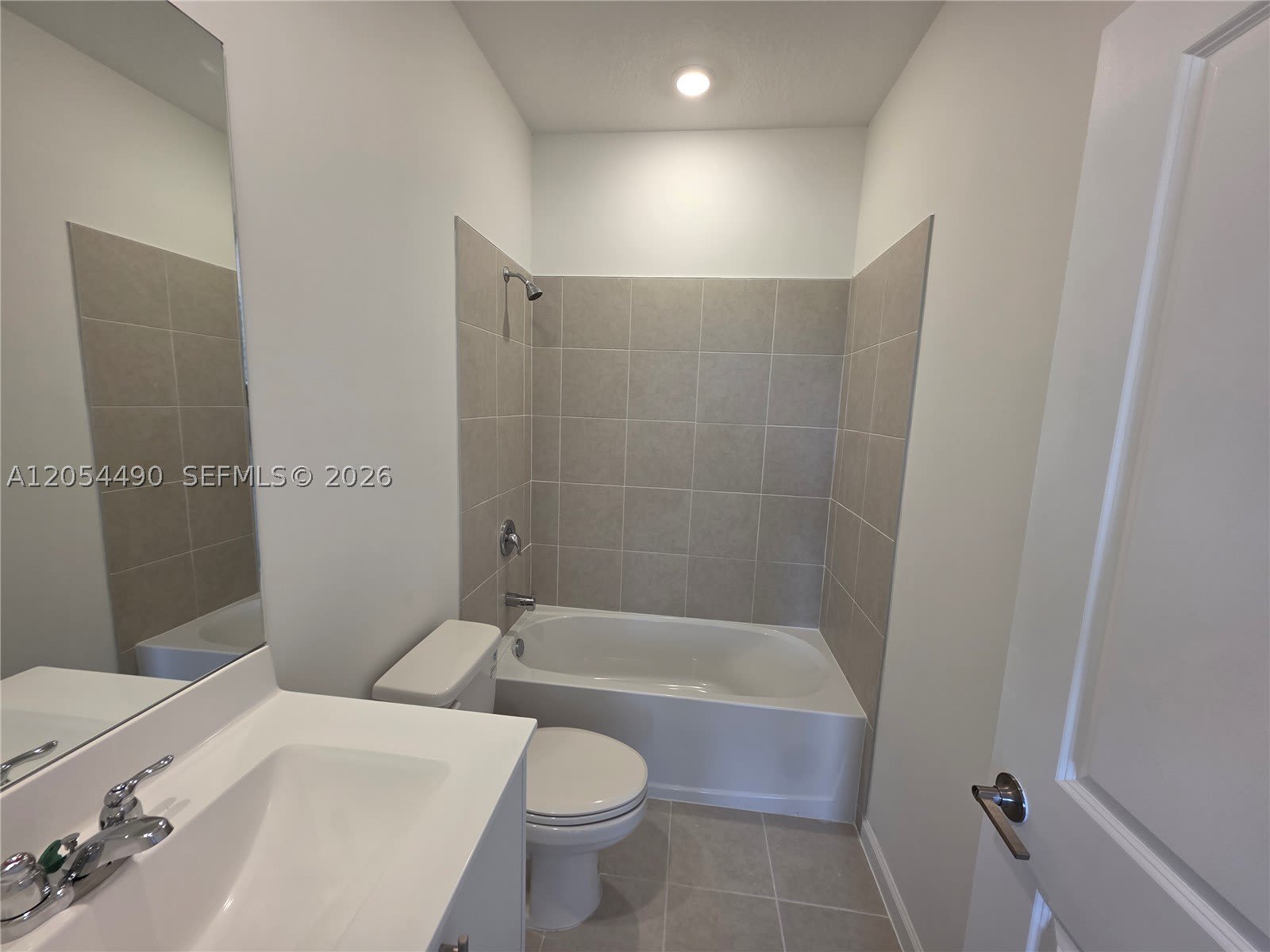 13847 SW 261st St – photo 5