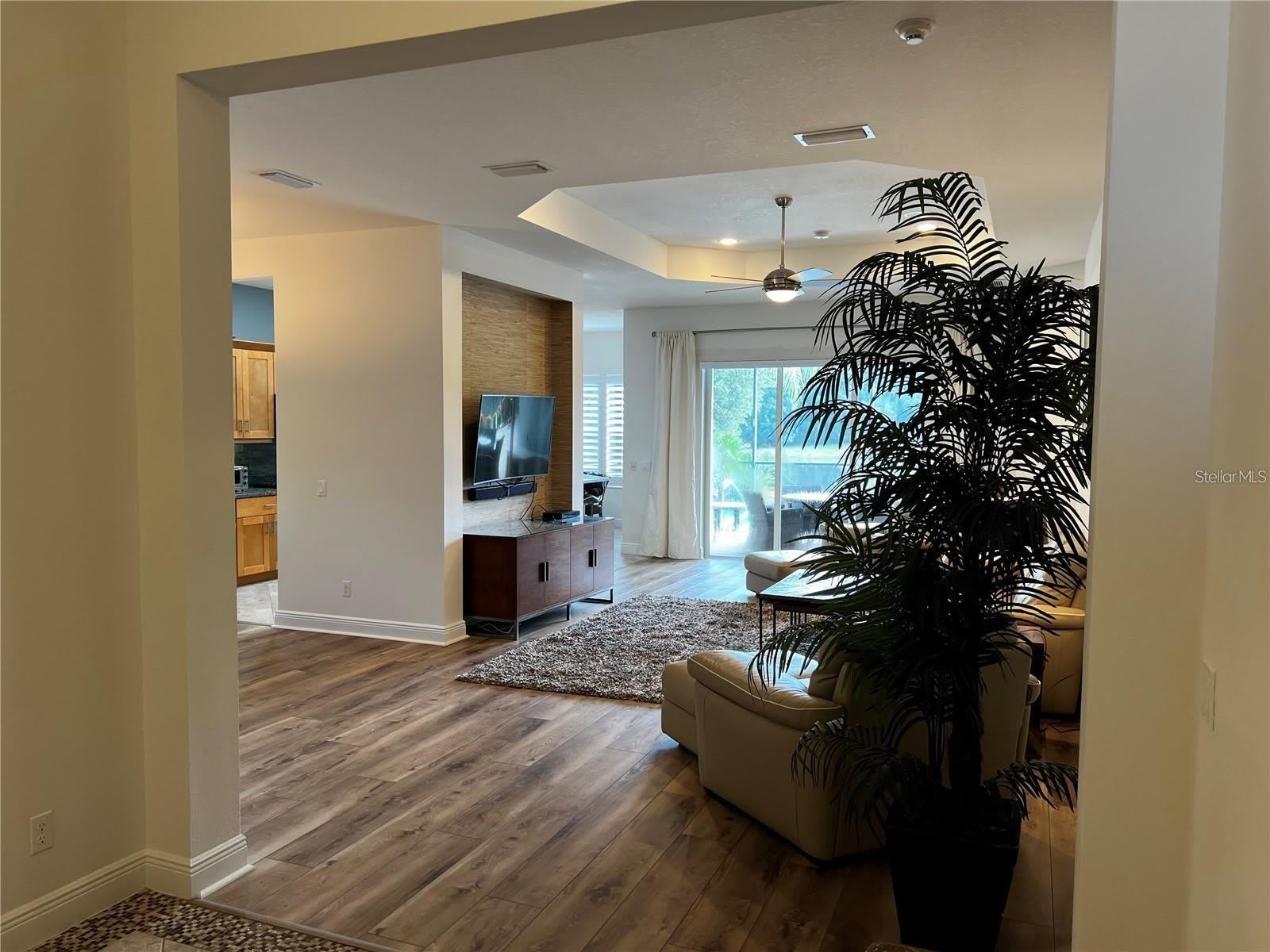 12051 THORNHILL Court – photo 5