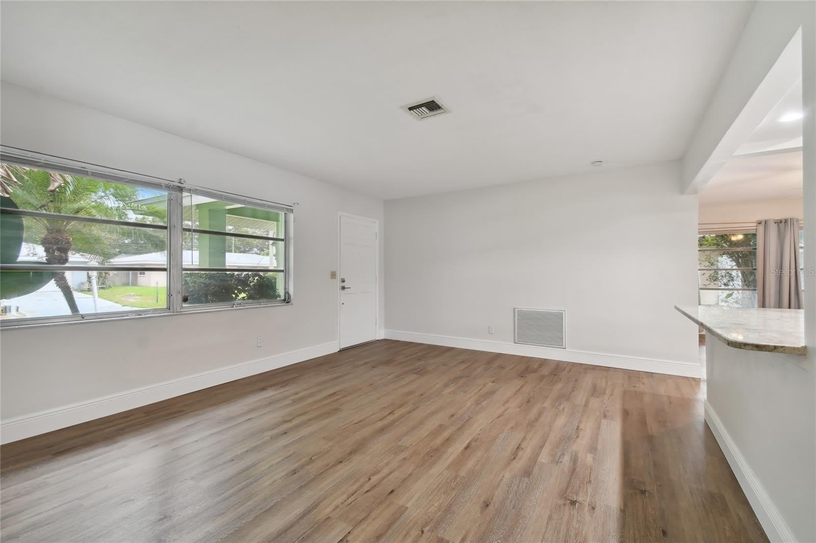 2111 LANAI Avenue – photo 4